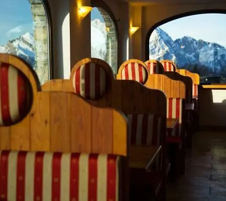 Rifugio Campelli Hotel *